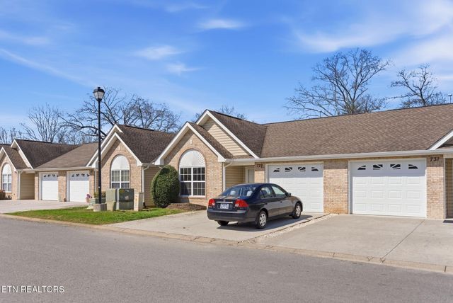 729 Graham Way, Knoxville, TN 37912