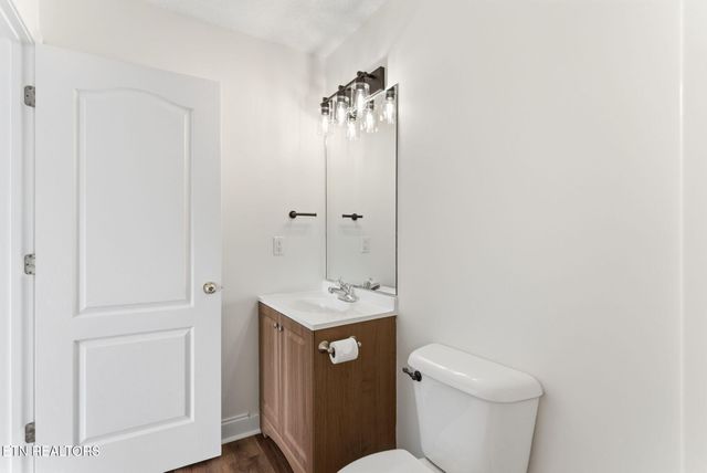 729 Graham Way, Knoxville, TN 37912