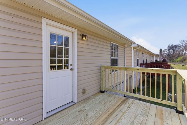 729 Graham Way, Knoxville, TN 37912