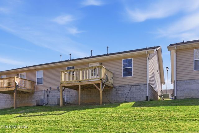 729 Graham Way, Knoxville, TN 37912