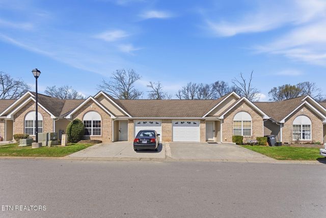 729 Graham Way, Knoxville, TN 37912