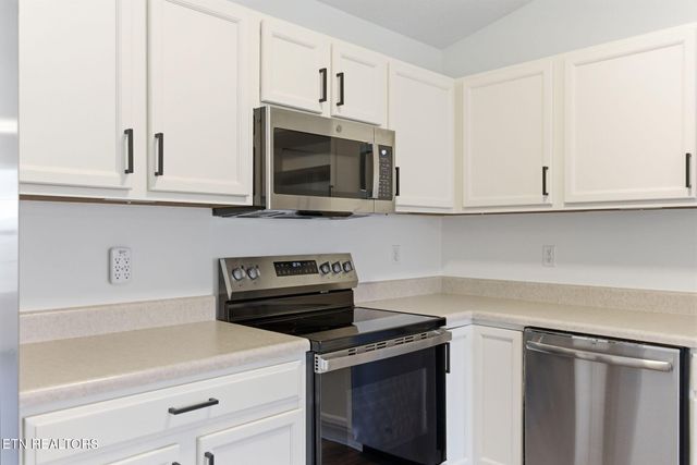 729 Graham Way, Knoxville, TN 37912