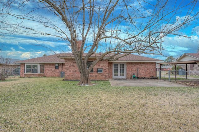 310 Lancashire Drive, Bossier City, LA 71111