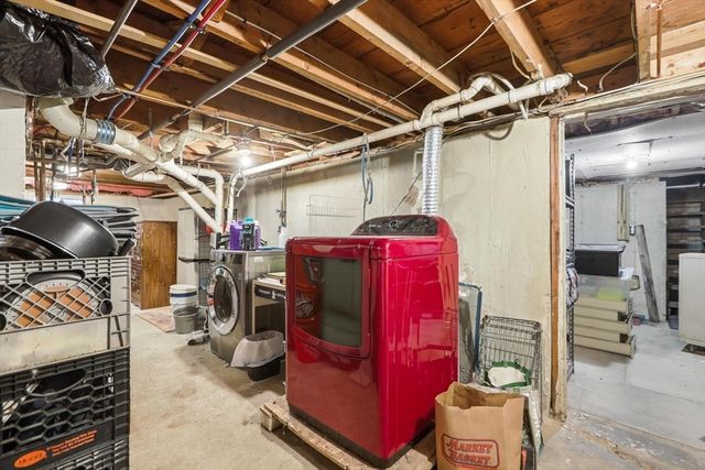 364 W Meadow Rd, Lowell, MA 01854