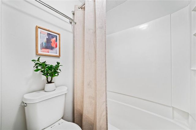 717 Beaufort Circle, Duluth, GA 30096