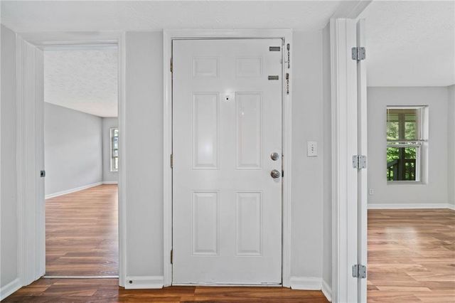 717 Beaufort Circle, Duluth, GA 30096