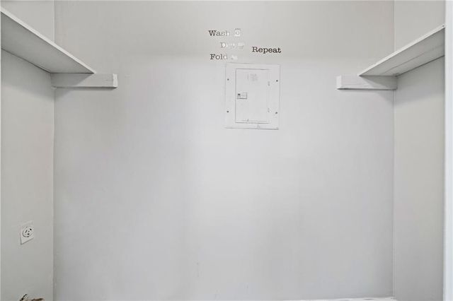 717 Beaufort Circle, Duluth, GA 30096