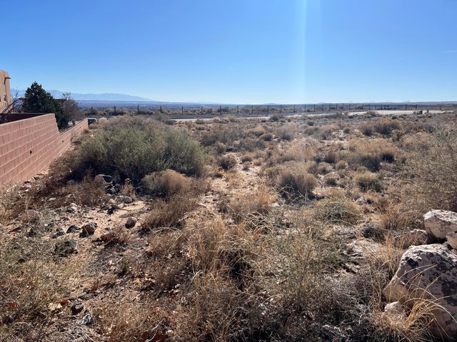 6315 Vista Del Prado Road NW, Albuquerque, NM 87120