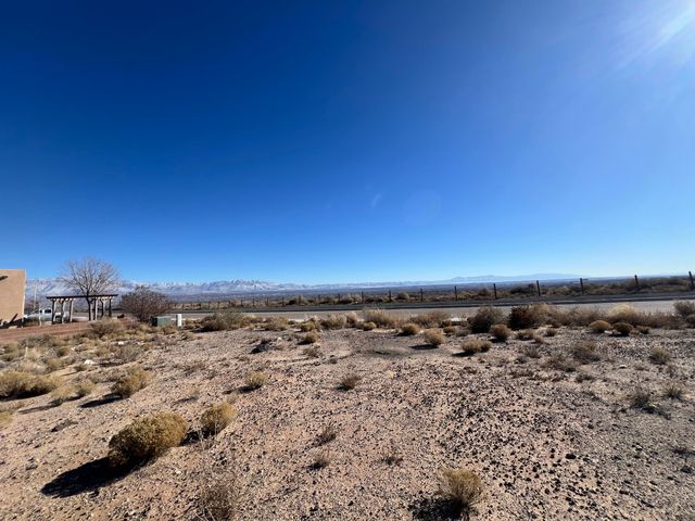 6315 Vista Del Prado Road NW, Albuquerque, NM 87120