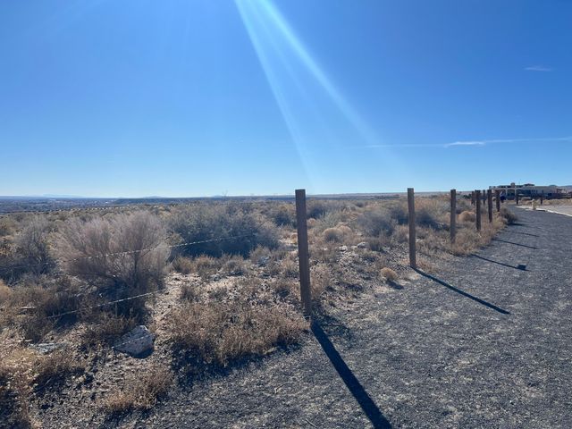 6315 Vista Del Prado Road NW, Albuquerque, NM 87120