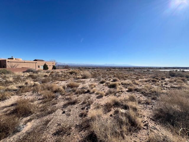 6315 Vista Del Prado Road NW, Albuquerque, NM 87120