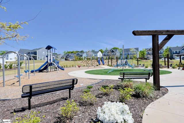 634 Lady Fern Drive, Woodruff, SC 29388