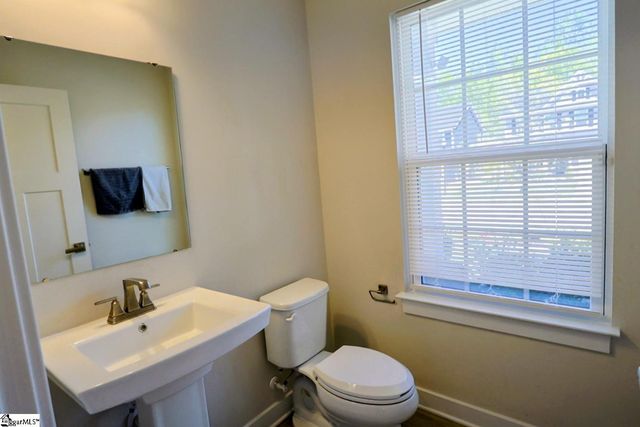 634 Lady Fern Drive, Woodruff, SC 29388