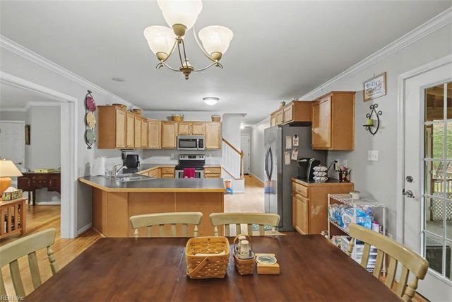 9273 Sheldon LN, Gloucester, VA 23061