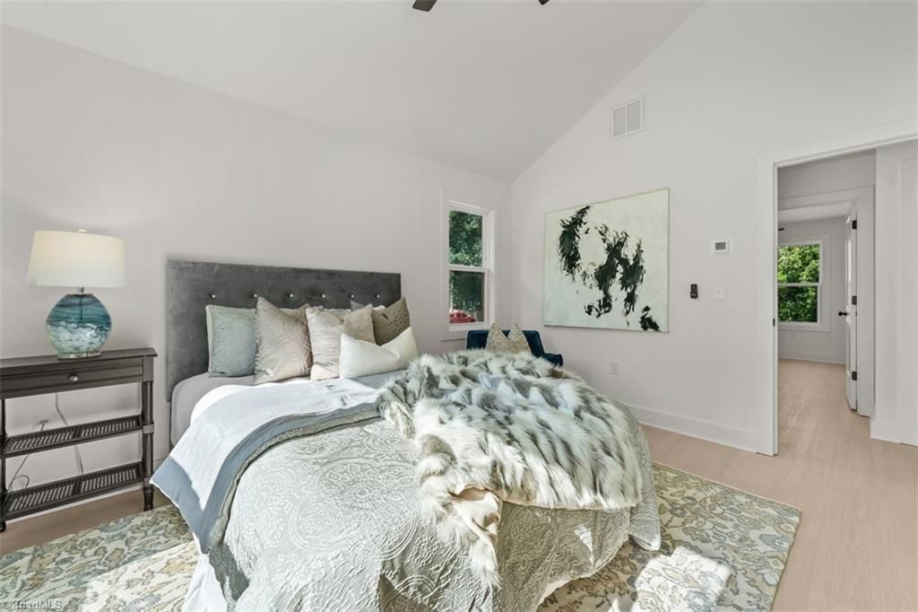 210 S Carter Street, Liberty, NC 27298