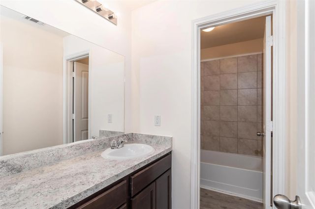 12727 Veterans Ranch Road, Houston, TX 77014