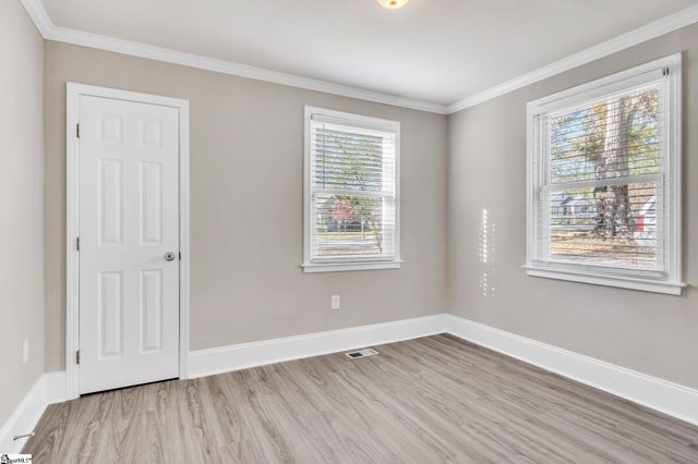 25 Celand Street, Greenville, SC 29607