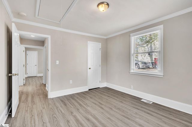 25 Celand Street, Greenville, SC 29607