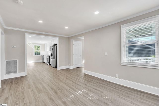 25 Celand Street, Greenville, SC 29607