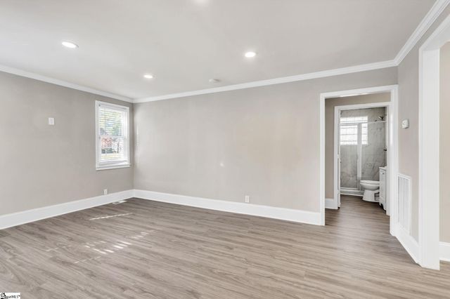 25 Celand Street, Greenville, SC 29607