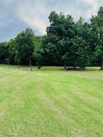 2021 N Draper Avenue, Choctaw, OK 73020