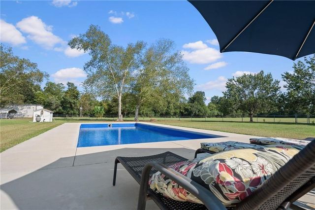 16851 County Hwy 73, Summerdale, AL 36580