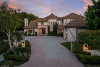 25472 Rapid Falls, Laguna Hills, CA 92653