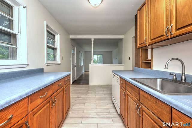 49 Brookdale Road, Seymour, CT 06483