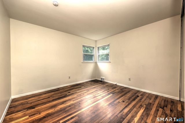 49 Brookdale Road, Seymour, CT 06483