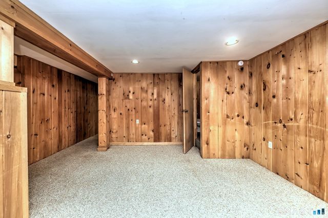 49 Brookdale Road, Seymour, CT 06483