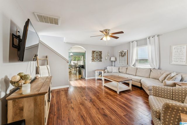 150 VILLAGE SPRINGS COVE, Springville, AL 35146