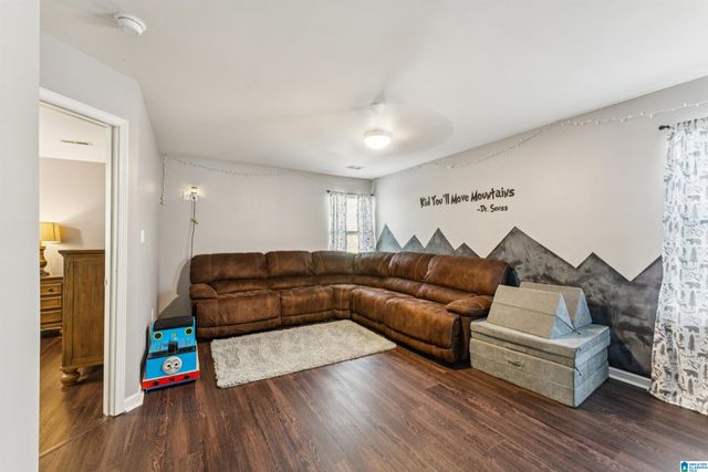 150 VILLAGE SPRINGS COVE, Springville, AL 35146