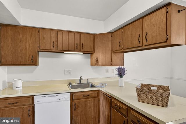 52-52A LEEDS CT, Warrenton, VA 20186