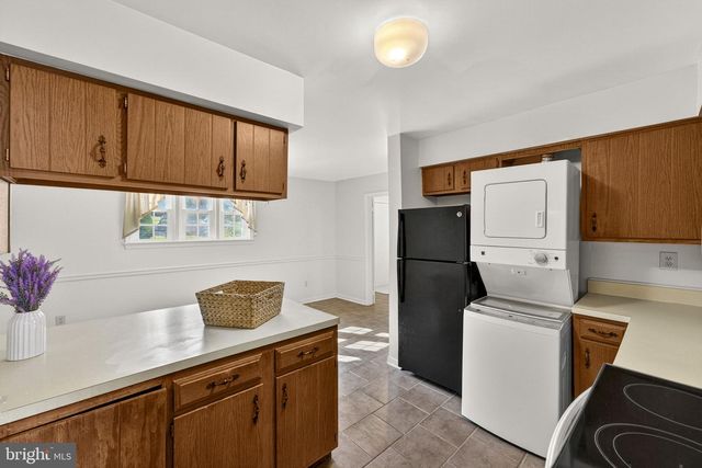 52-52A LEEDS CT, Warrenton, VA 20186
