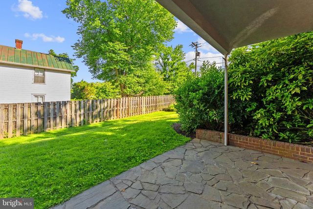 52-52A LEEDS CT, Warrenton, VA 20186