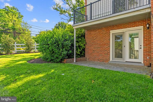 52-52A LEEDS CT, Warrenton, VA 20186