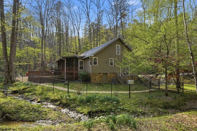 434 Lemmon Drive, Ellijay, GA 30540