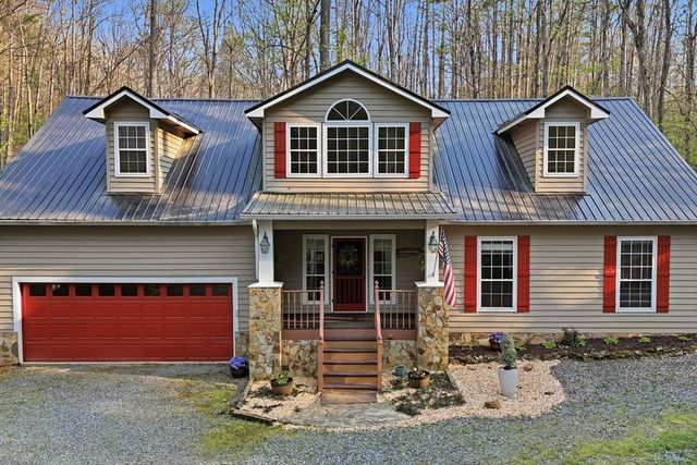 434 Lemmon Drive, Ellijay, GA 30540