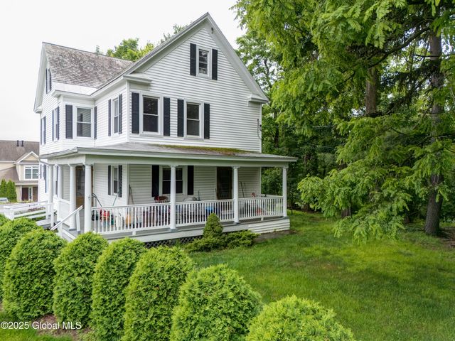 3712 Consaul Road, Niskayuna, NY 12304