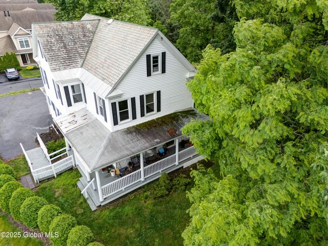 3712 Consaul Road, Niskayuna, NY 12304