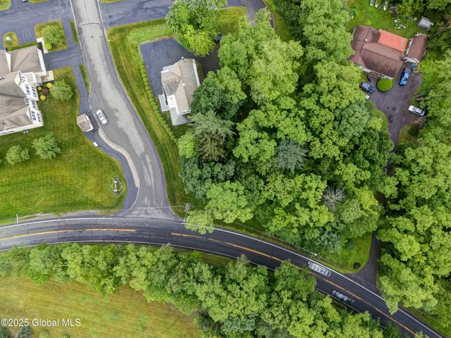 3712 Consaul Road, Niskayuna, NY 12304
