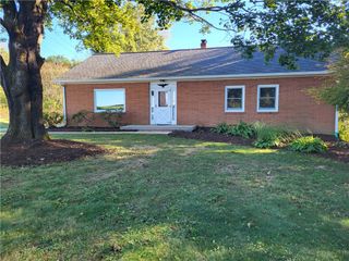 316 Bullcreek Rd, Jefferson Twp, PA 16002