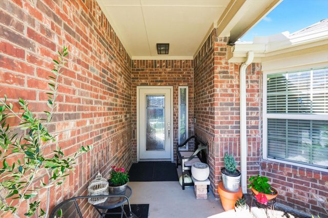 5500 Millers Creek Drive, Denton, TX 76226