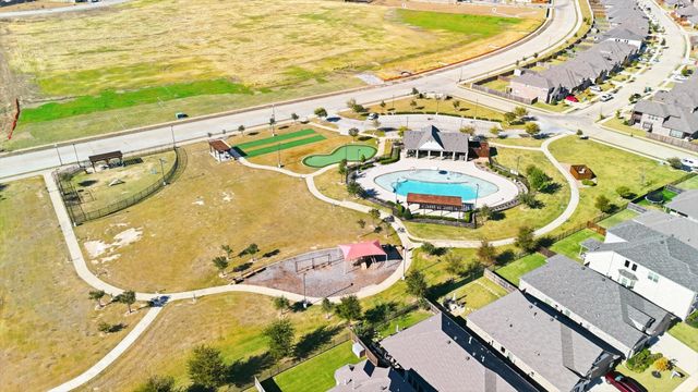 5500 Millers Creek Drive, Denton, TX 76226