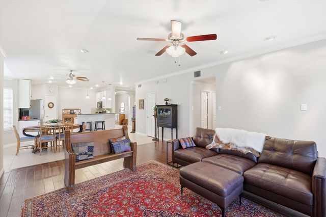 5500 Millers Creek Drive, Denton, TX 76226