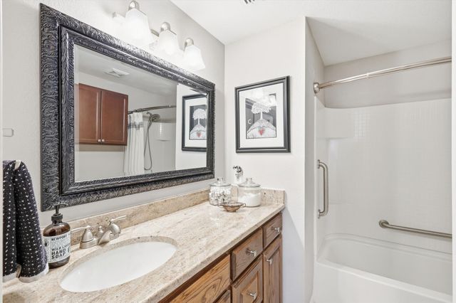 5500 Millers Creek Drive, Denton, TX 76226