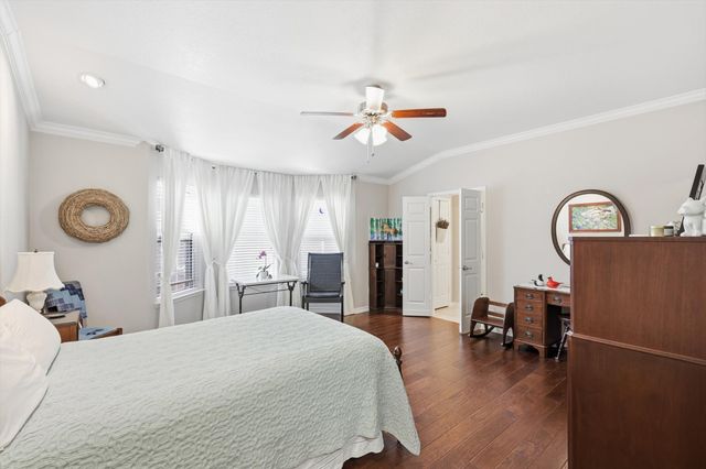 5500 Millers Creek Drive, Denton, TX 76226