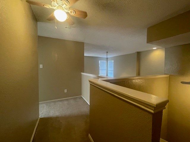 1226 W Hudgins Street, Grapevine, TX 76051