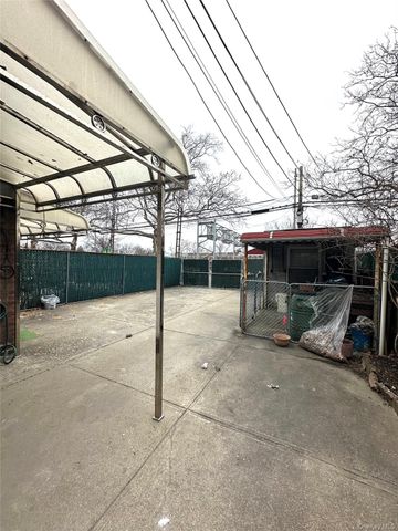 150-21 61st Road, Kew Garden Hills, NY 11367