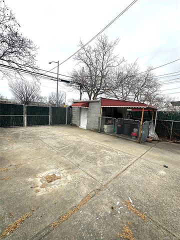 150-21 61st Road, Kew Garden Hills, NY 11367